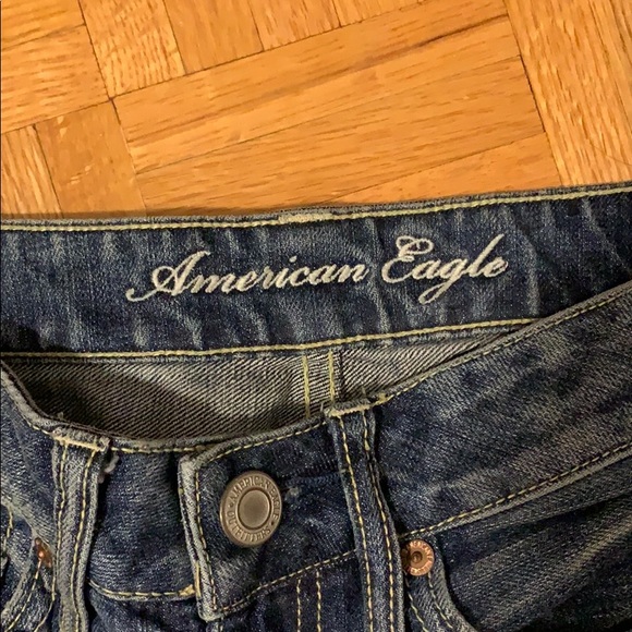 ❗️2/$30❗️American Eagle Cropped Jeans in 0 - Picture 2 of 3